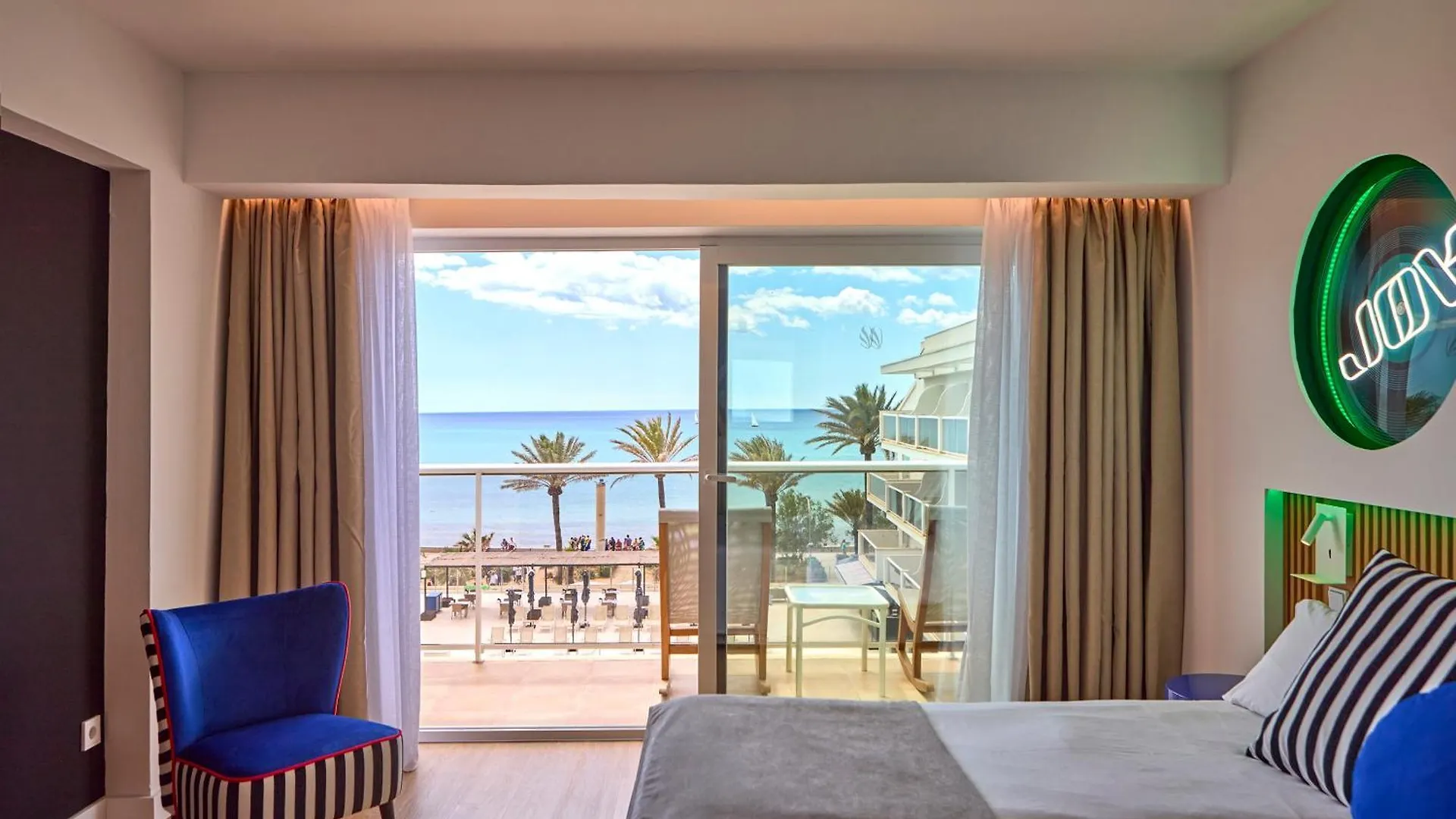 Universal Hotel Neptuno - Adults Only Playa de Palma  4*, Playa de Palma (Mallorca)