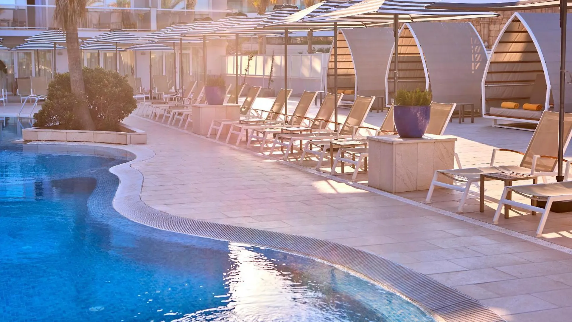 Universal Hotel Neptuno - Adults Only Playa de Palma  4*, Playa de Palma (Mallorca)
