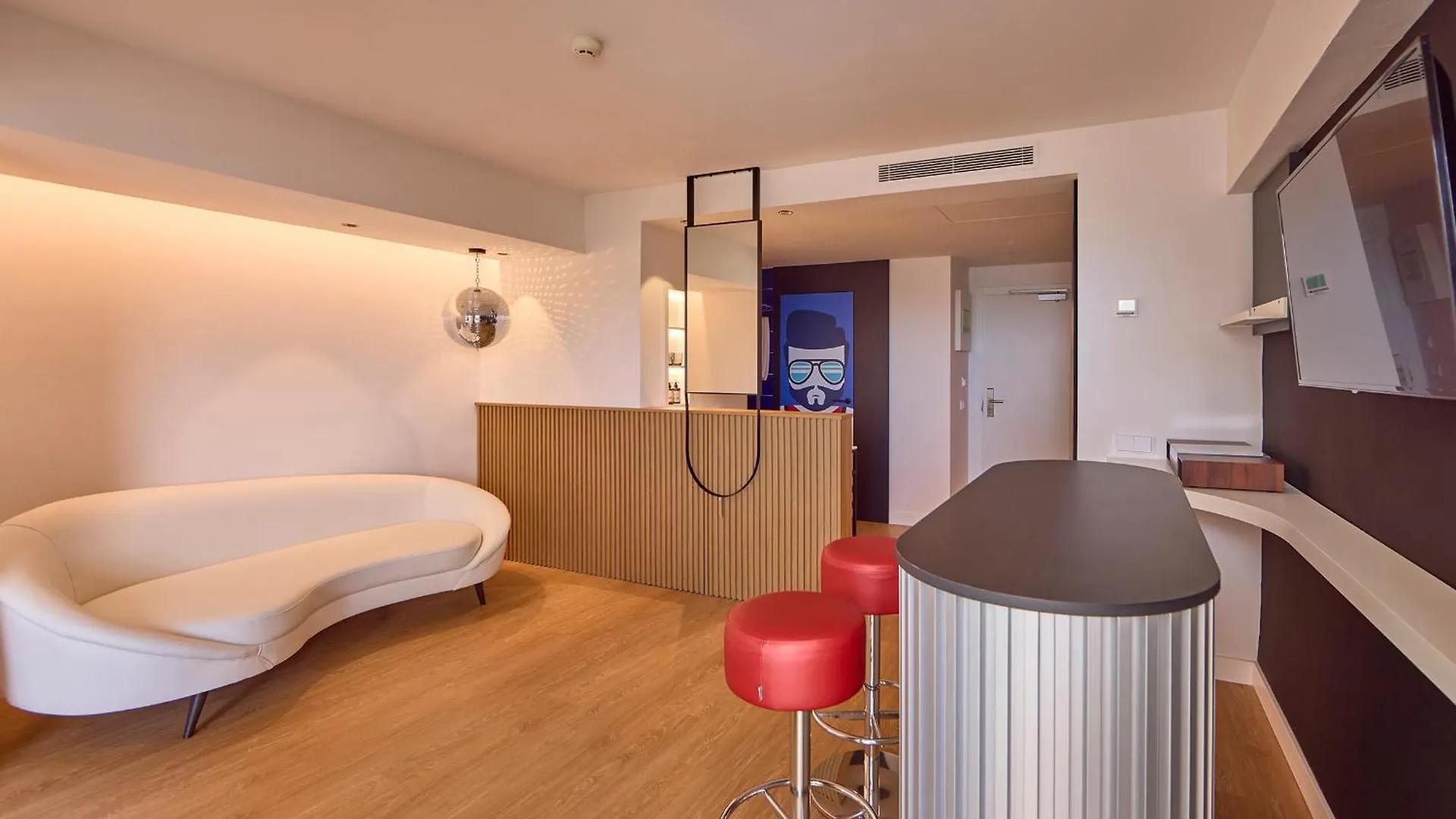 Universal Hotel Neptuno (Adults Only) Playa de Palma  Spanje